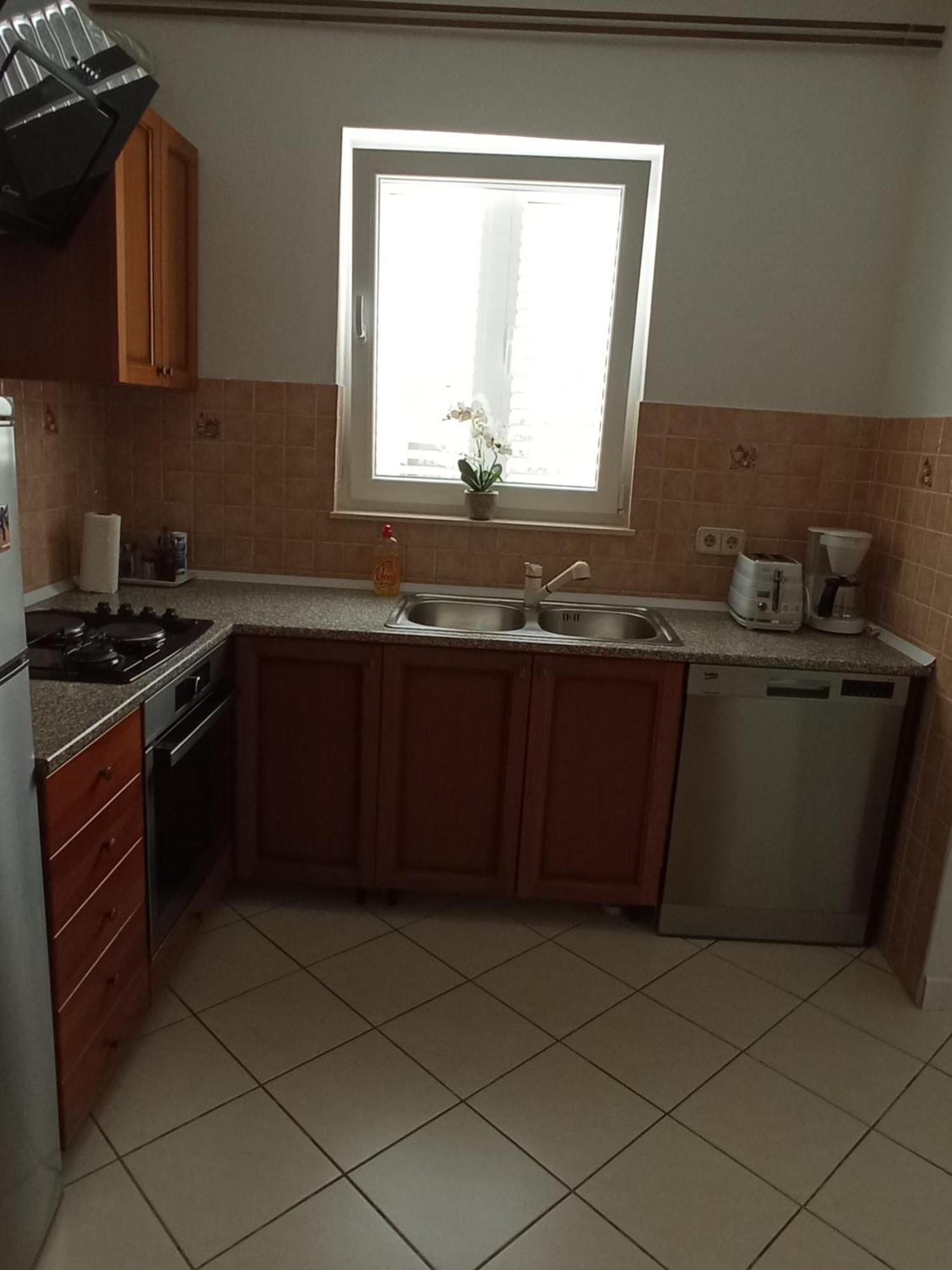 Apartman Carpe Diem Sutomiscica Exteriör bild